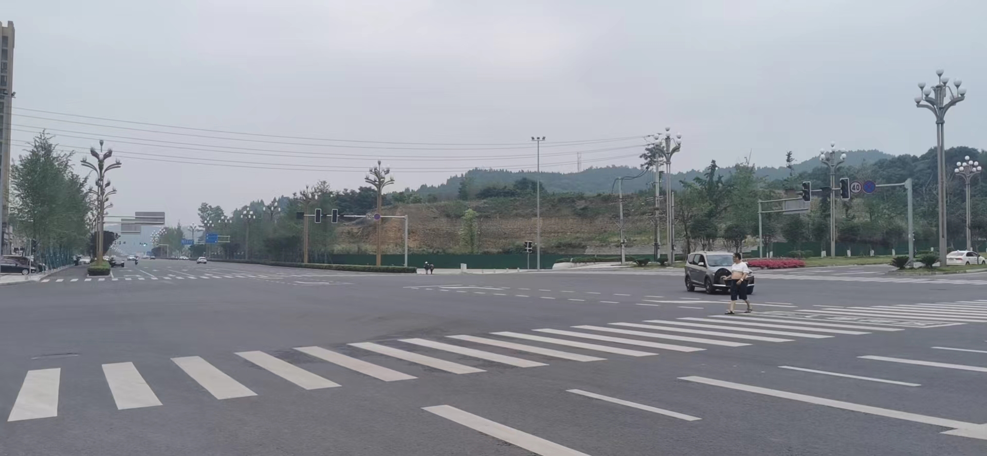 2022年6月23日南部縣城北片區(qū)-26號(hào)國(guó)有建設(shè)用地使用拍賣